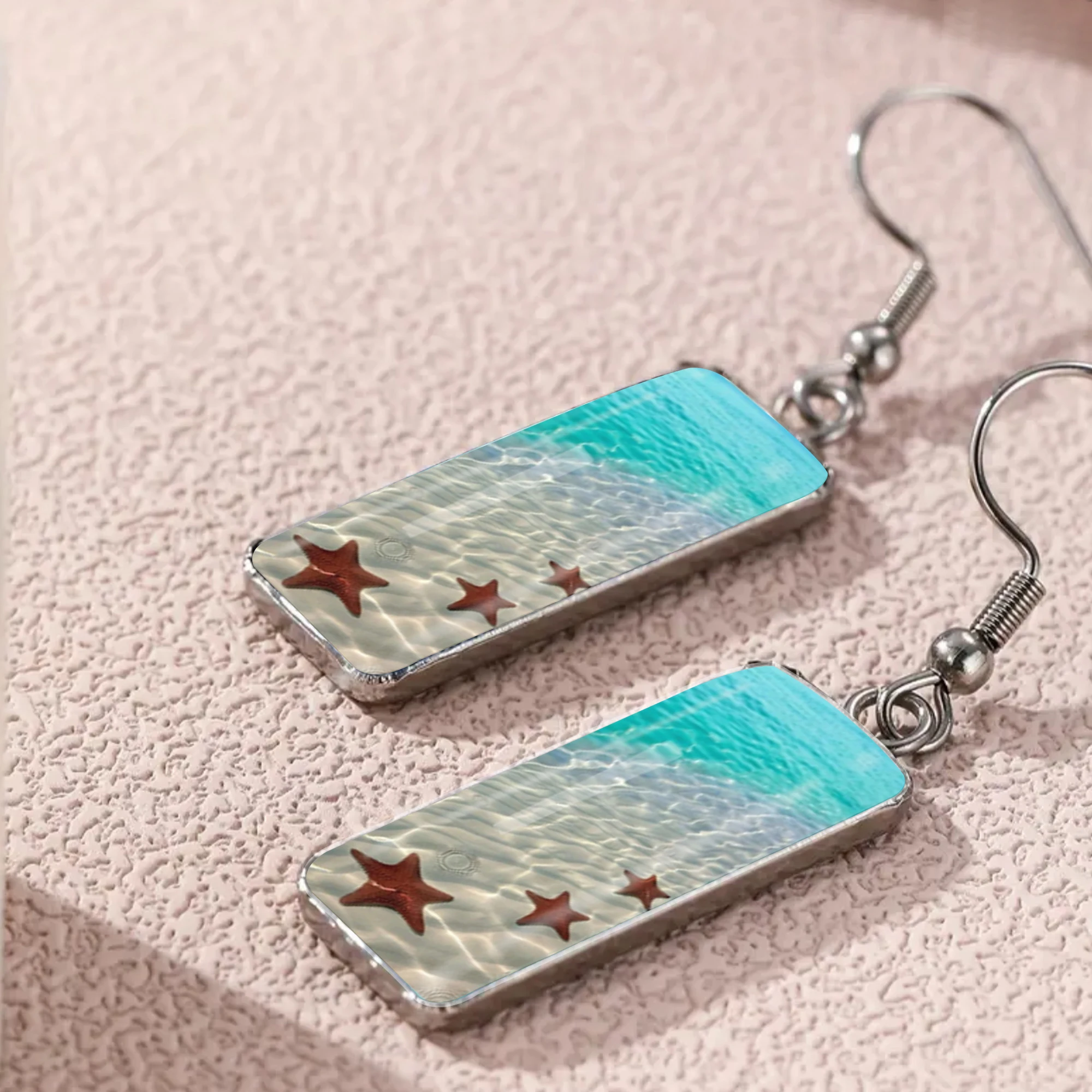 1 Pair of Clear Blue Sea Water Pattern Earrings with Convex Glass and 316 Stainless Steel Long Bars, in a Classic and Simple Style Suitable for Men and Women for Everyday Gift-Giving and Wearing, Jewelry Earrings with an Elegant and Simple Style Suitable for Women for Everyday and Vacation Wear