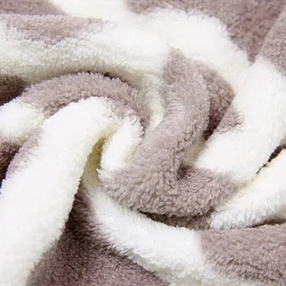 2pcs/set Cute Animal Blanket 75*100cm Flannel Newborn Sleeping Blanket Bunny Design Gift Sleep Blanket