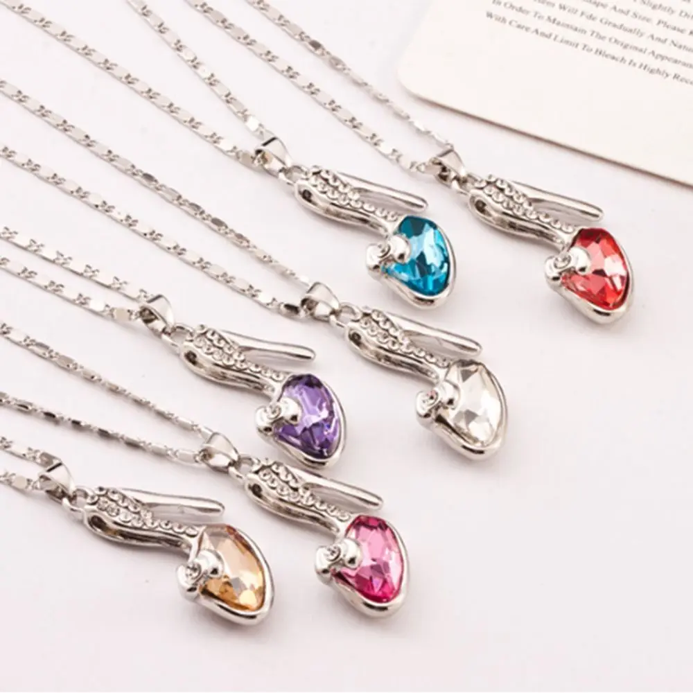 Valentine's Pendants Slipper Cinderella Charm Shoes Lady Gift Fantasy Fashion Statement Jewelry Crystal Pendant Necklace High