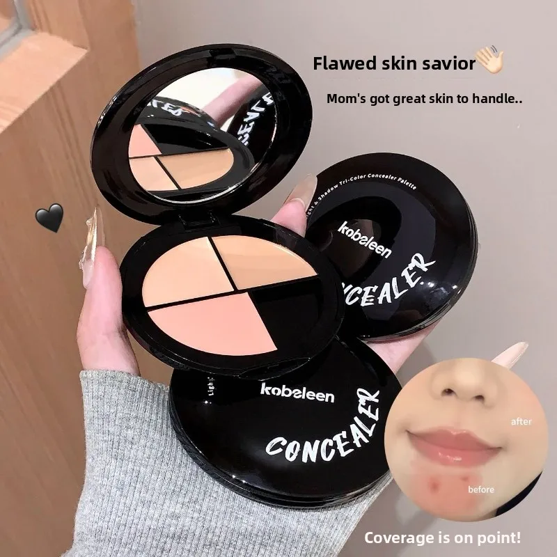 

Tri-Color Concealer Palette Brightens complexion Natural waterproof formula Covers acne marks and conceals tear troughs