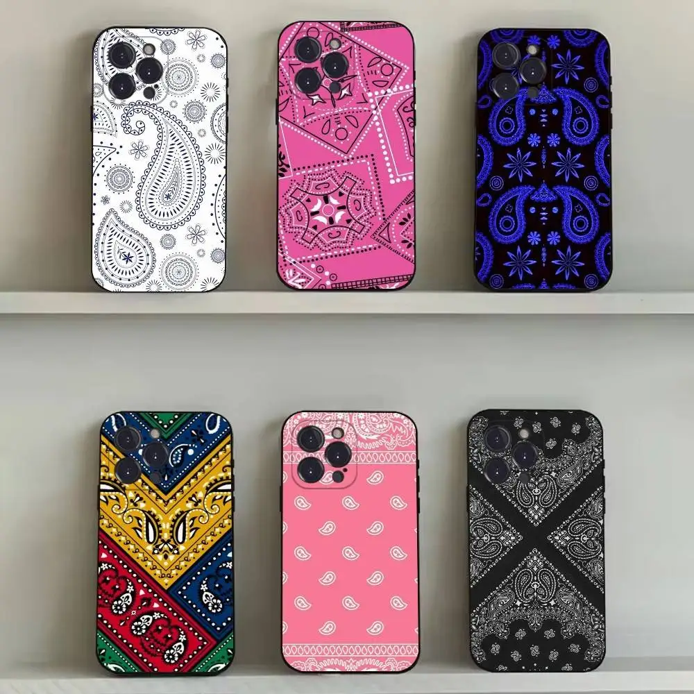 

Bandana Pattern Phone Case For iPhone 16,15,14,13,12,11,Pro,Max,Plus,X,XS,SE4,E,Mini,Soft Black Case