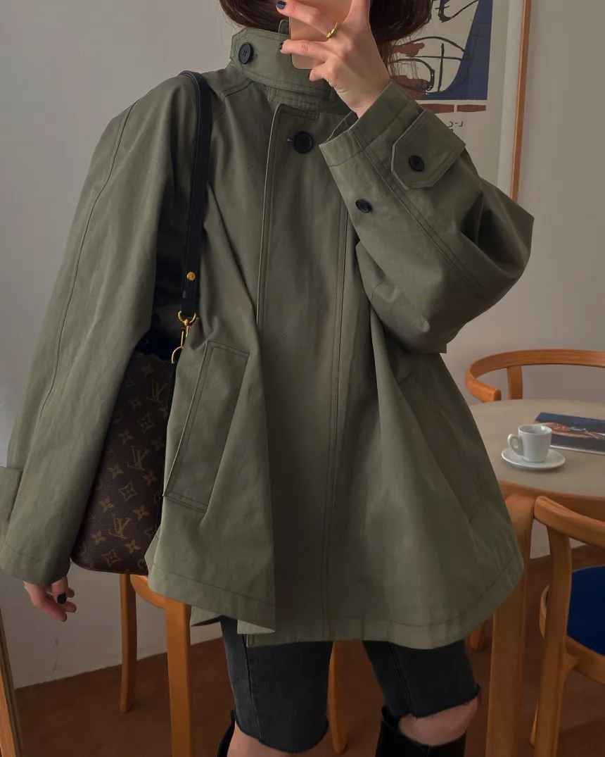 Spot Korean chip niche retro design short trench coat