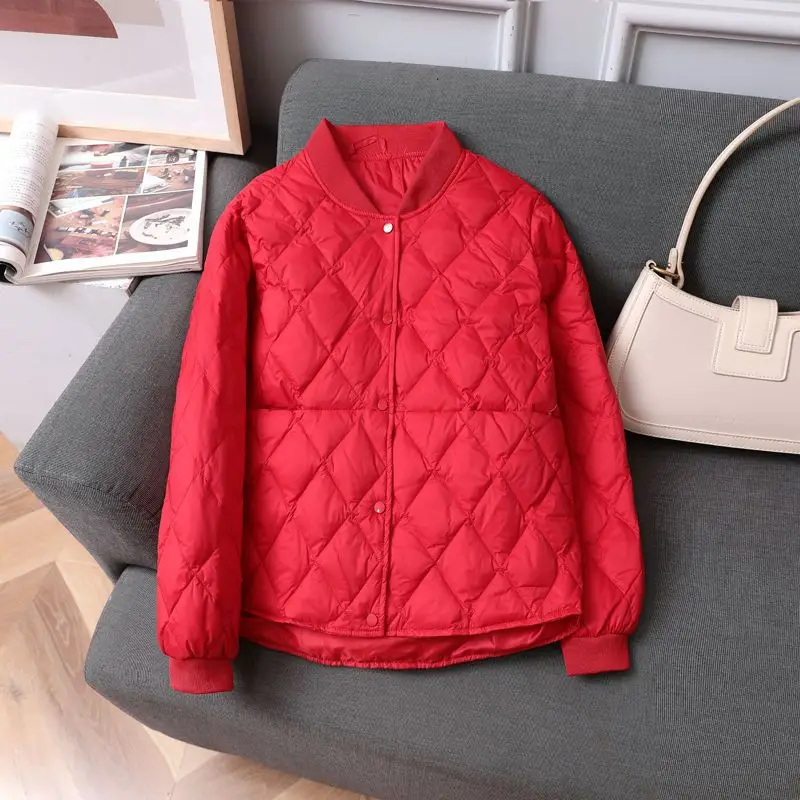 2024 New Fashion Ultra Light Down Cotton Outwear Women Short Quilted Cotton Jacket Autumn Single Breasted Cotton-Padded Jacket