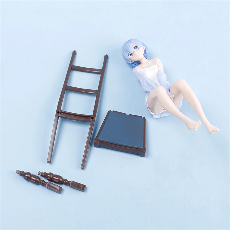 17cm Anime Re: Life In A Different World From Zero Rem Sit On Chairs Kolekcja figurek akcji PVC Model Zabawka dla dzieci Prezent świąteczny