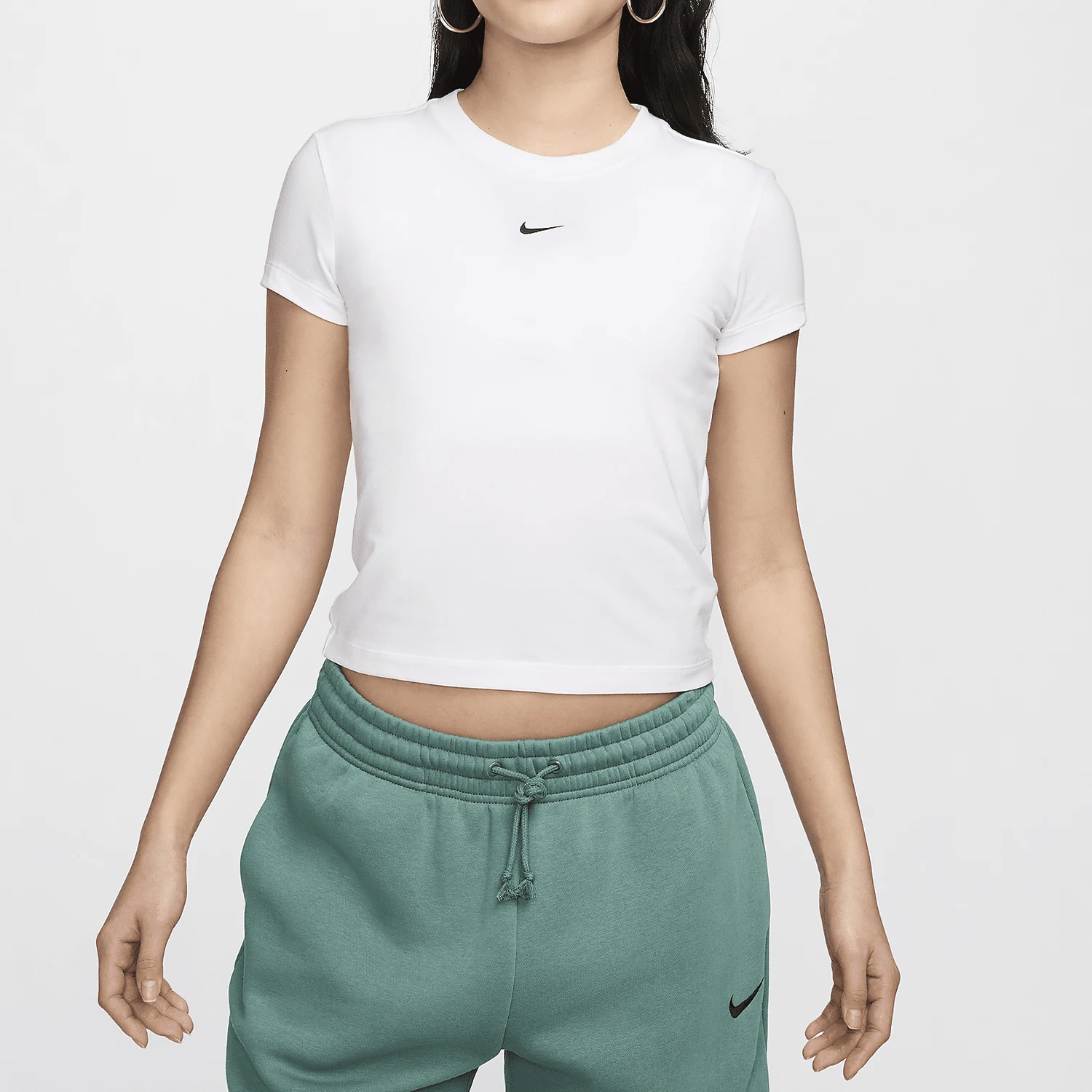 

Nike genuine genuine Summer New Women's Slim Fit Round Neck Knit Short Sleeve T-Shirt FV5509-100