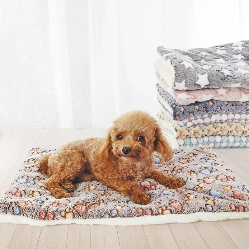 Four Seasons Universal-Katzenstreu-Haustiermatte, weiche Katzen- und Hundeschlafmatte, Decke, verdickte Haustiermatte, Hundehütte, rutschfestes Kissen