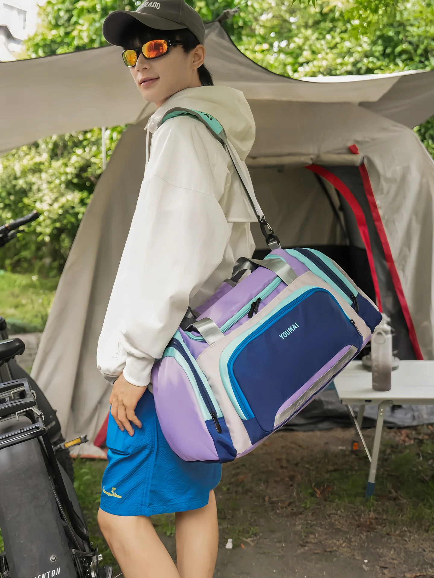 large-capacity-short-trip-bag-suitable-for-luggage-durable-sports-fitness-bag-for-young-men-and-women-casual-nylon-material