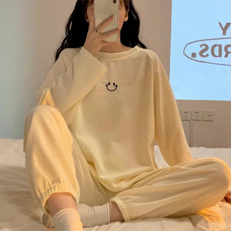 Atutmn Women Pajamas Set Smiley Face Print Long-sleeved Pant Homewear Simple Loose Casual Sleepwear Loungewear Ins Korean Style