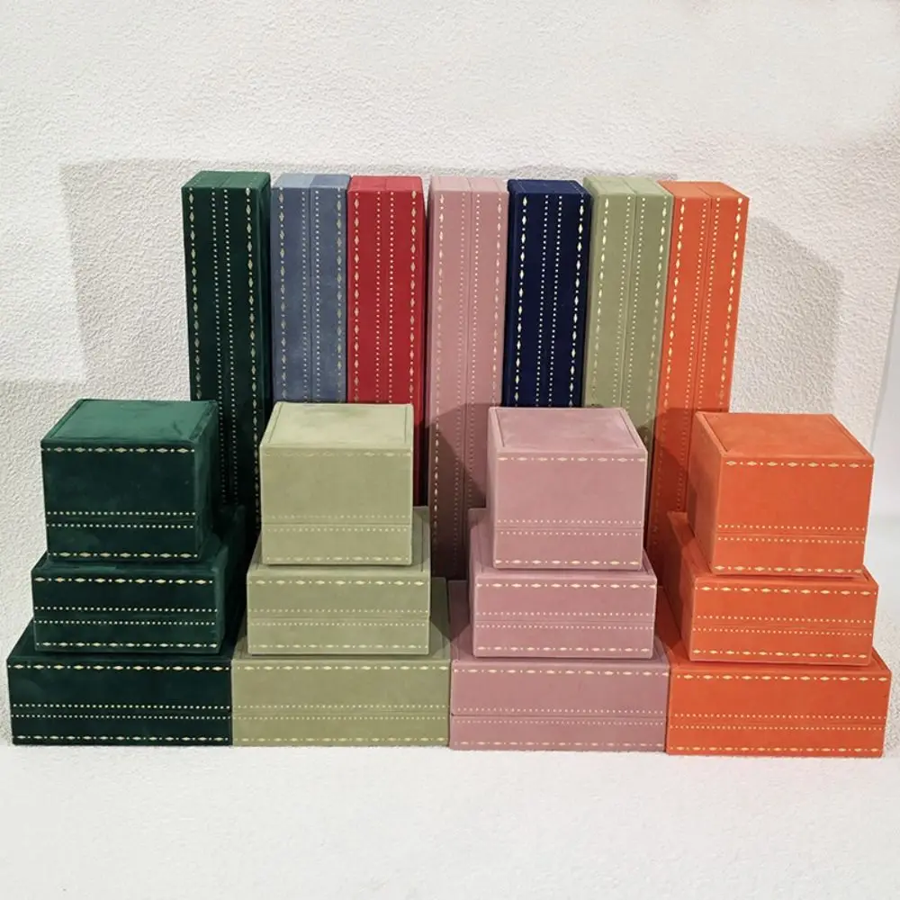 

Elegant Vintage Small Jewelry Box Luxury Purfle Flannel Bracelets Box Storage Bracelets Jewelry Display Holder Gift