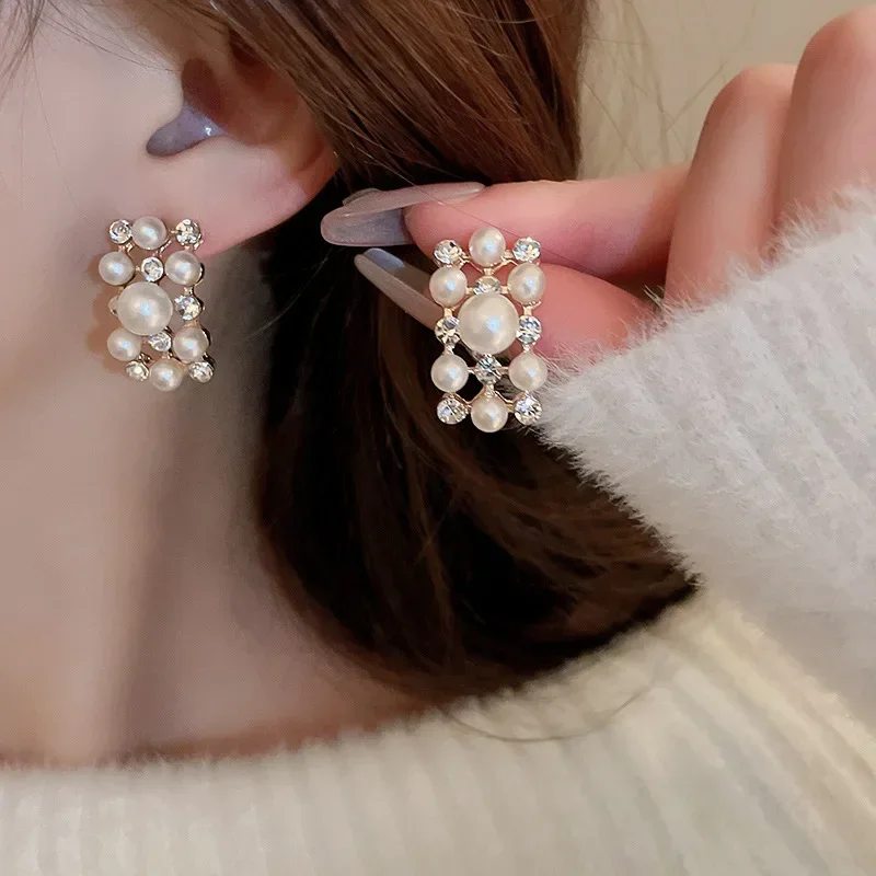 DREJEW 3 Pcs Rhinestone Pearl Earrings Necklace Set Two-piece Vintage Choker Accessory Fashion Jewelry Sets for Women Wedding