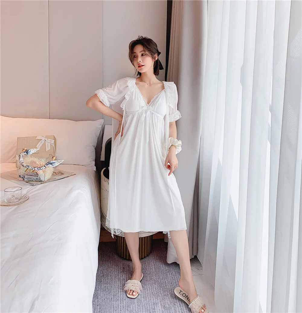 

Womens Palace Lace Pink Nightgowns Female Princess Vintage Soft Home Sleeping Dress Two-pieces Suit With Chest Pad Night set