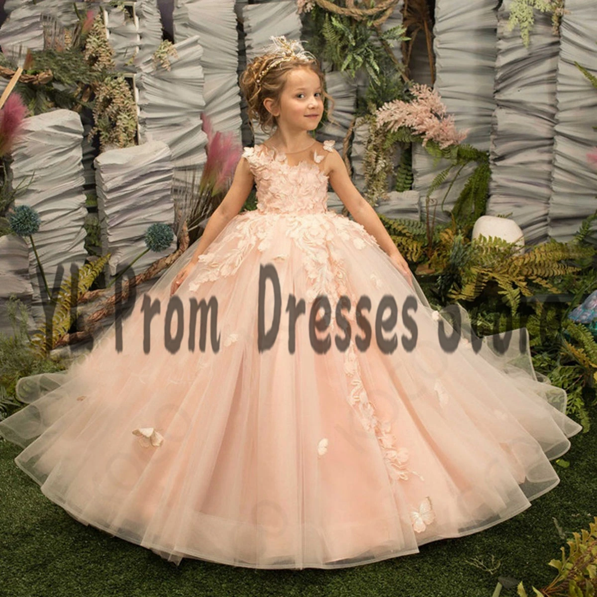 YL Gorgeous 3D Appliques สูงเอวดอกไม้ชุดเดรสเด็กผู้หญิงกวาดรถไฟสีชมพู Tulle ประกวดวันเกิด Photoshoot First Communion Gowns