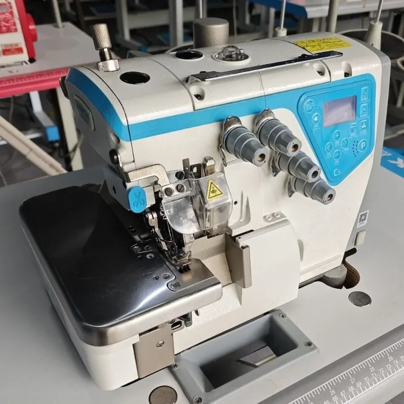 C45 computer edge locking machine ultra-high speed four-wire automatic thread cutting and foot pressing oversewing machine