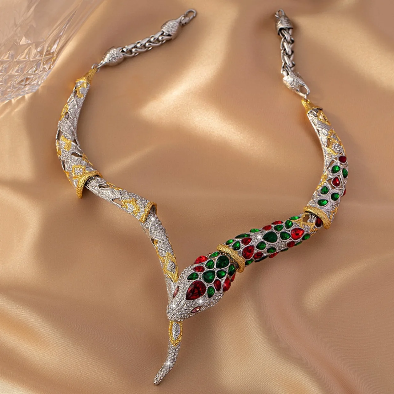 Genius Original Design Copper-plated Gold-plated Two-color Snake Series Necklace