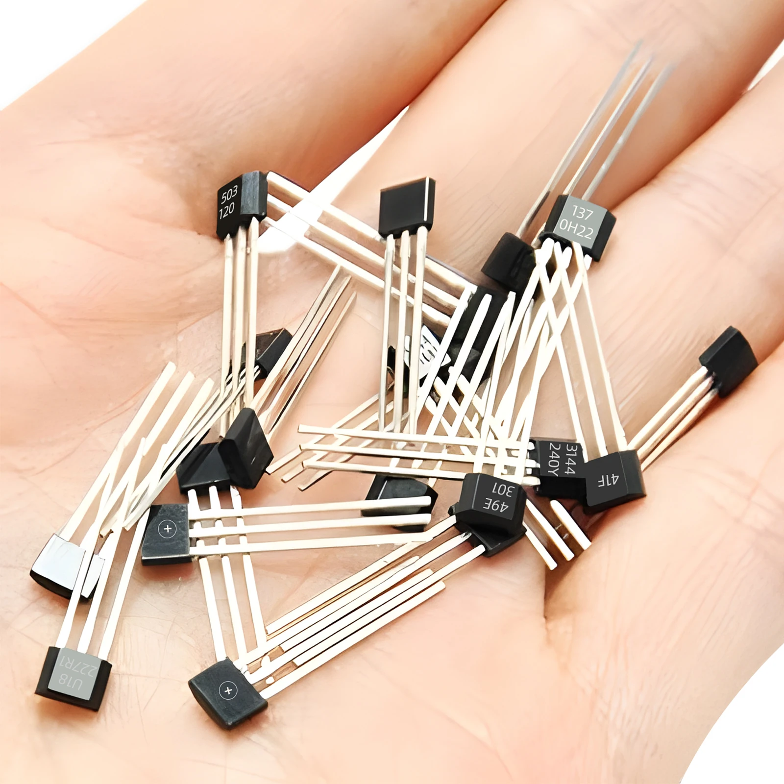 20pcs A3144E SS41F SS49E OH137 TO-92S Hall Effect Sensor 3Pins Magnetic Detector for Arduino