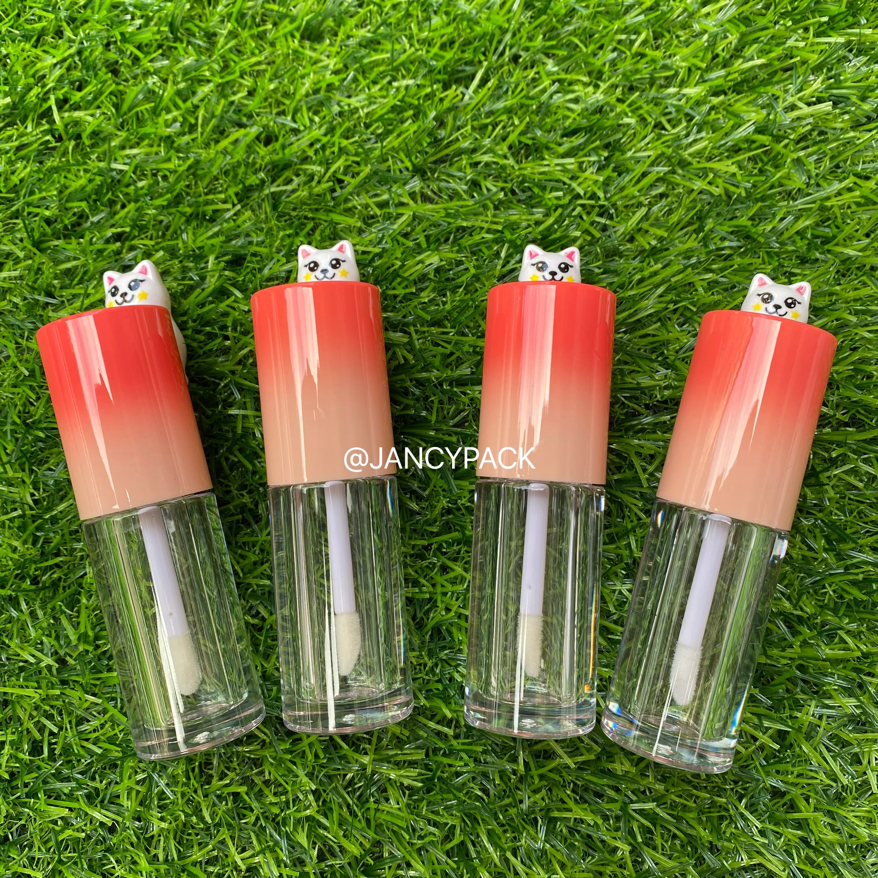 

4ML Cat Top Empty Lip Gloss Tube Liquid Lipstick Container Plastic Body Lip Glaze Bottle Lip Balm Bottles Containers