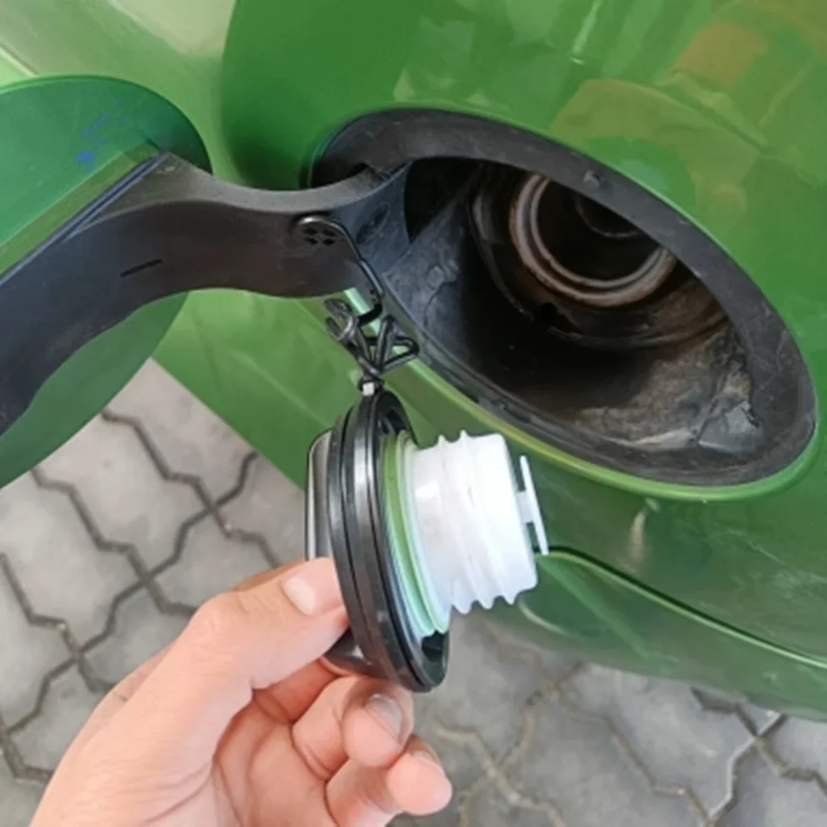 خزان الوقود غطاء فتحة التعبئة عاصي لفورد فييستا KA + فيجو فيوجن البنزين نماذج الديزل غطاء التوصيل محرك ضوء الغاز Evap تسرب استبدال