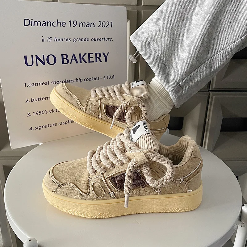 Baskets de skateboard rétro à lacets pour hommes et femmes, chaussures de tennis sauvages, chaussures de créateurs décontractées, mode unisexe, 2023