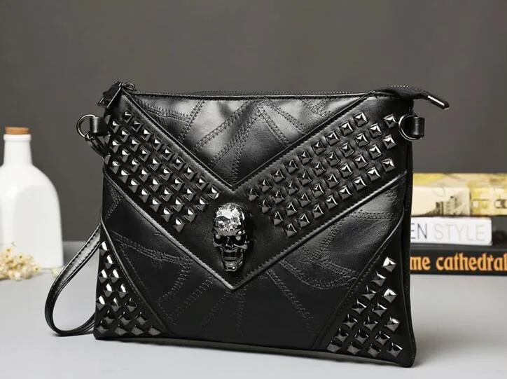 Promotion Men\'s Skull Handbag Luxury Leather Brand Bags  Purse Clutch Bags Rivets Envelope Handbag Shoulder Crossbody Bags