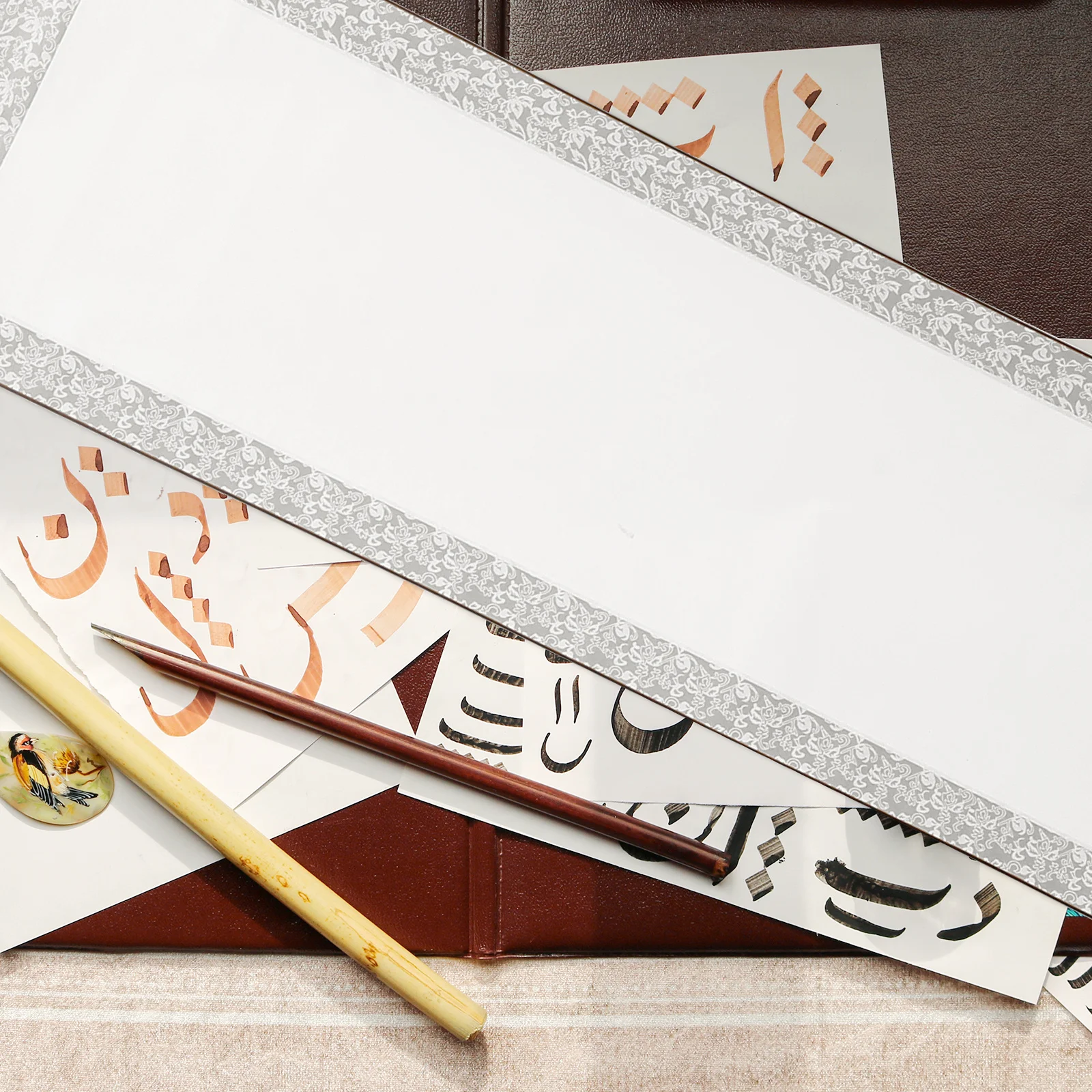 

Premium Blank Calligraphy Scroll Paper For Chinese Painting Drawing Supply Durable Lightweight Portable Practice Reel With