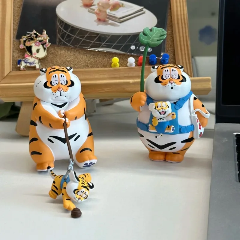 I'M Not A Fat Tiger The Father Is Kind and Son Filial Serie Blind Box Zabawka Figurka akcji Samochód Dekoracja pulpitu Prezent niespodzianka