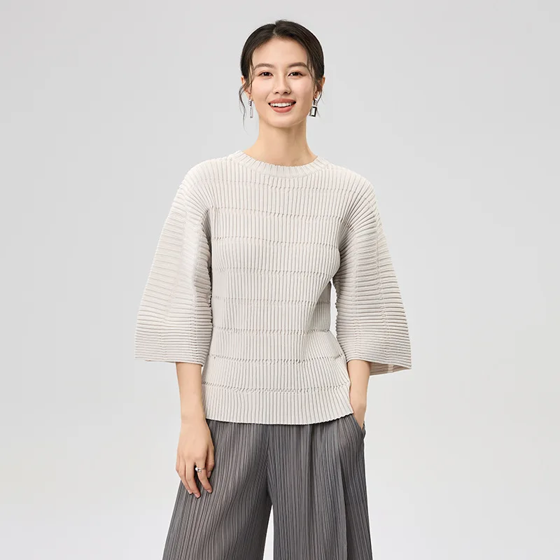 Boutique-Quality 2025 Fall New Arrival Fashionable Versatile Knit Top Korean-Style Original Design Pleated Oversized Top
