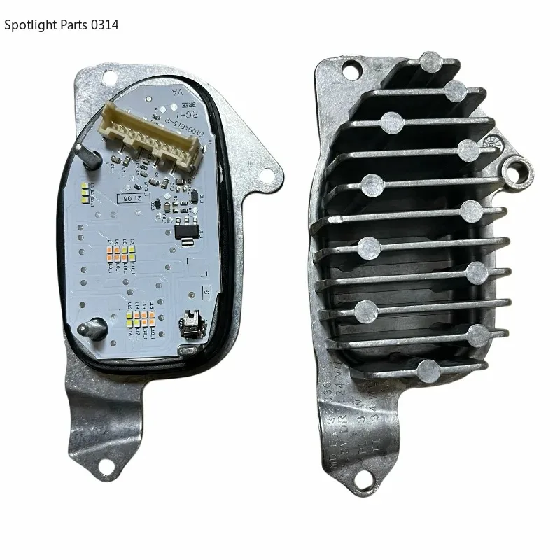 

NEW 82A998473 82A998474 For 2019-2025 Audi A1 S1 car headlight LED angel eye module DRL daytime running light transmitter