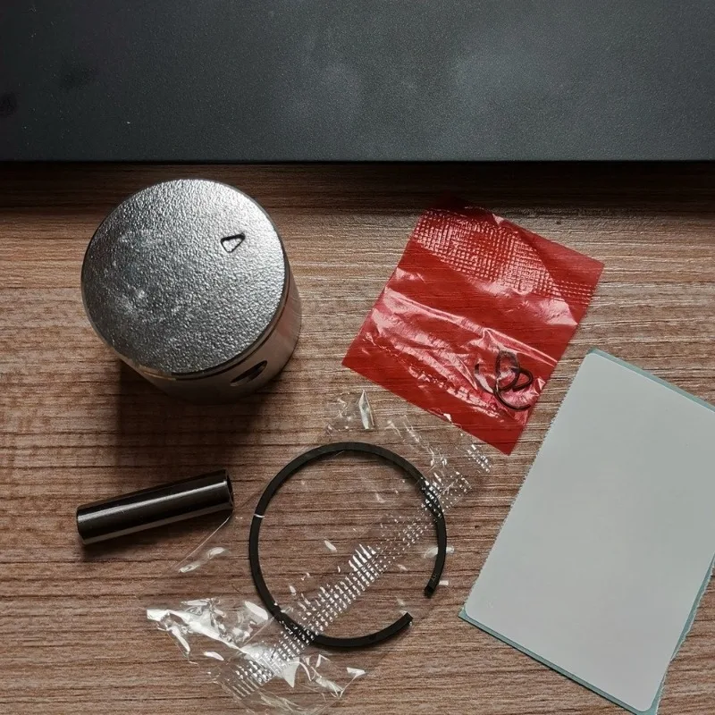 

Suitable for CS-352 (38mm) CS352 Piston Ring