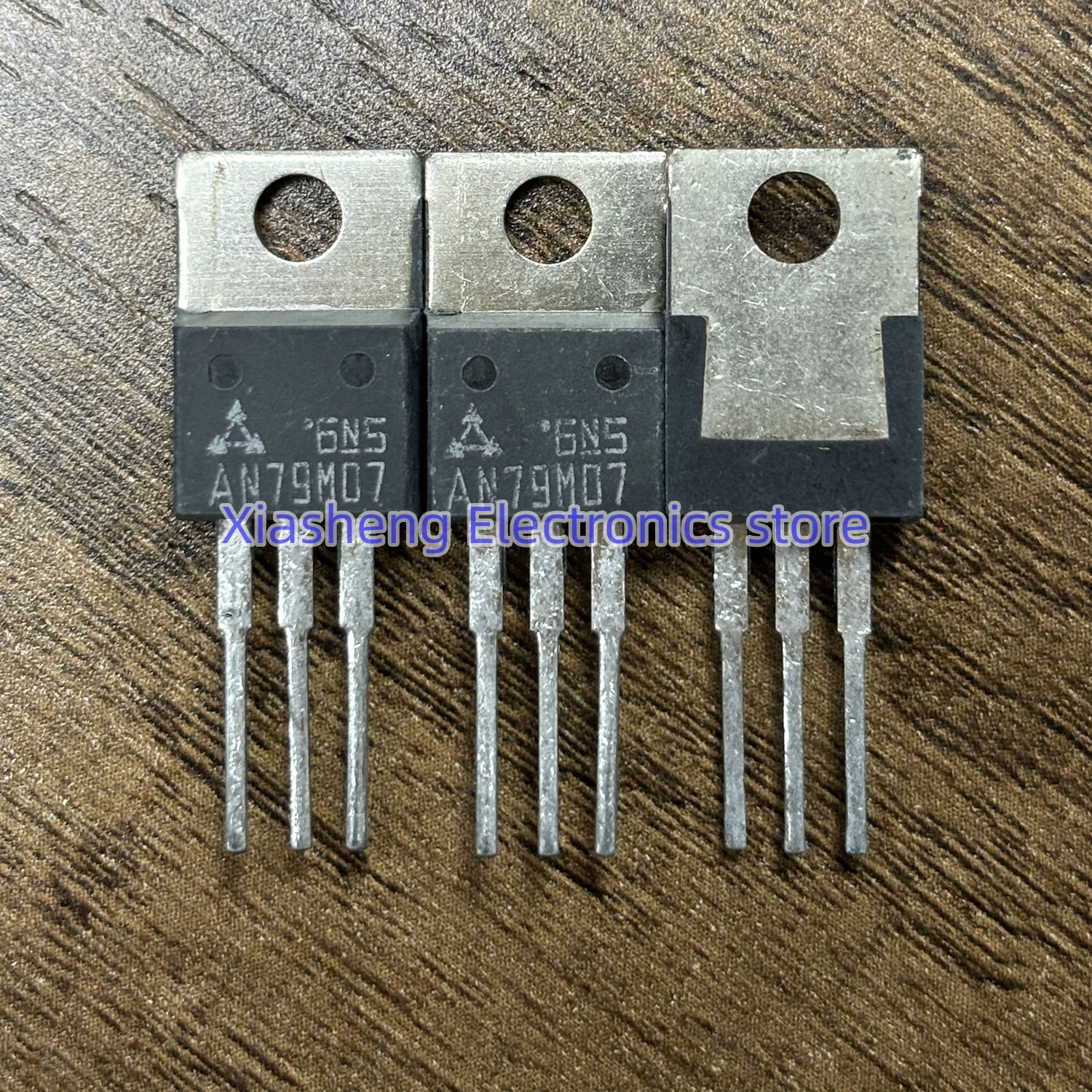

New Original 10Pcs 79M07 AN79M07 TO-220 Transistor In Stock Good Quality