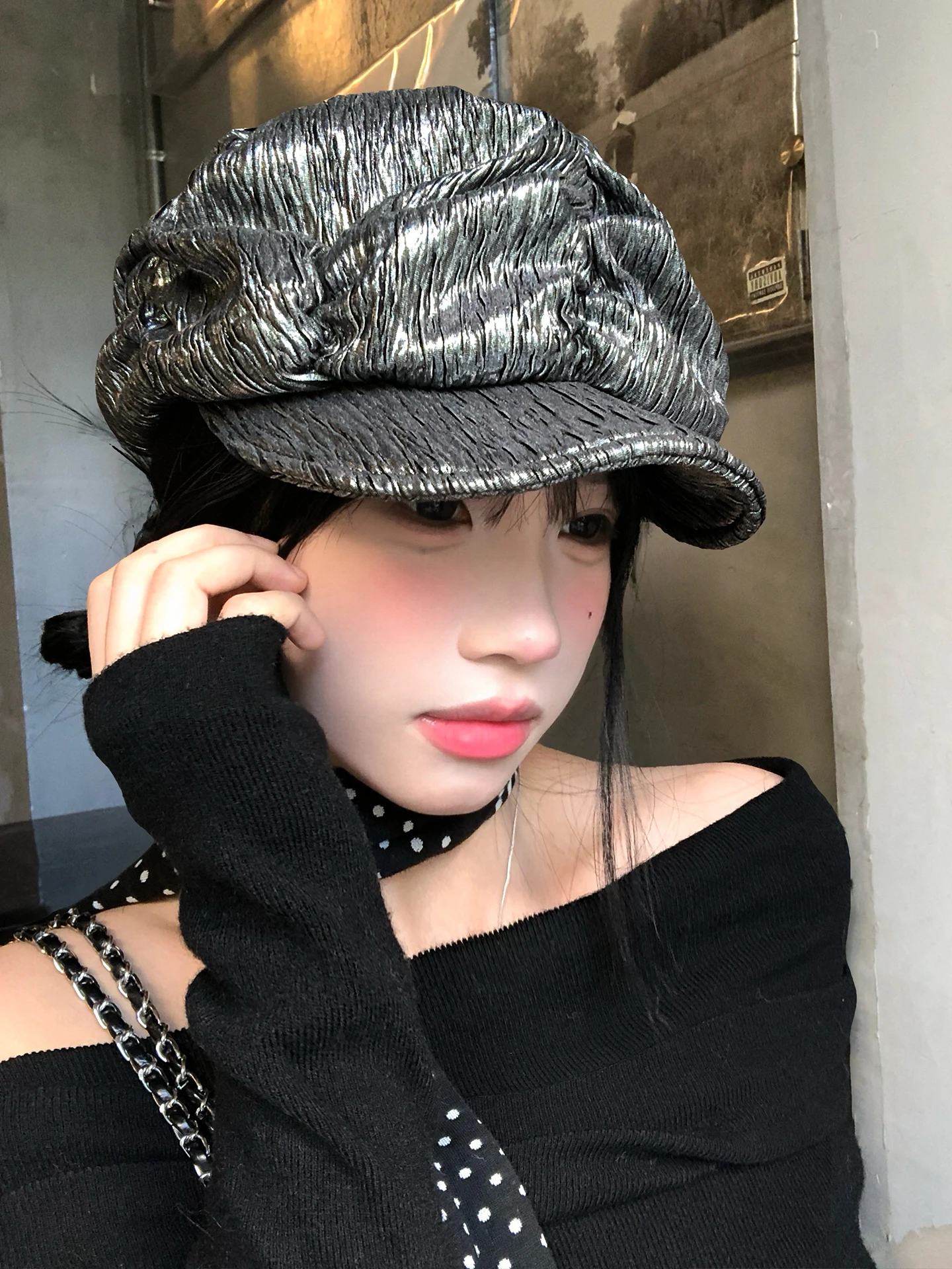 2026 New Style Glossy Folded Duckbill Beret Hat Women's Unique Design Versatile Face Slimming Newsboy Artist Cap Adjustable S...