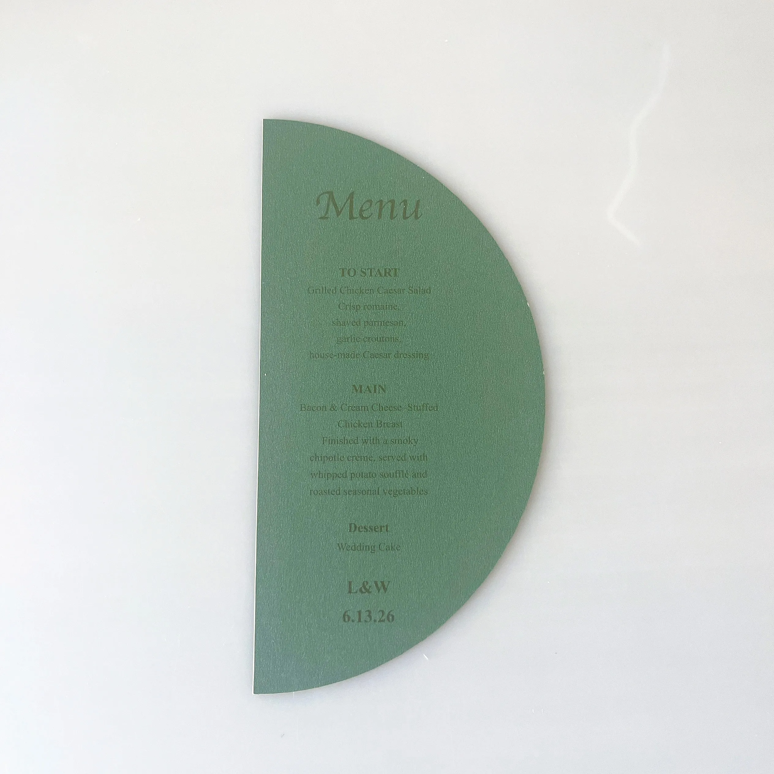 10pcs Menu Card Semi Circle Shape Blacklish Green Paper Custom Words Print Elegant Wedding Party Seat Name Card Design