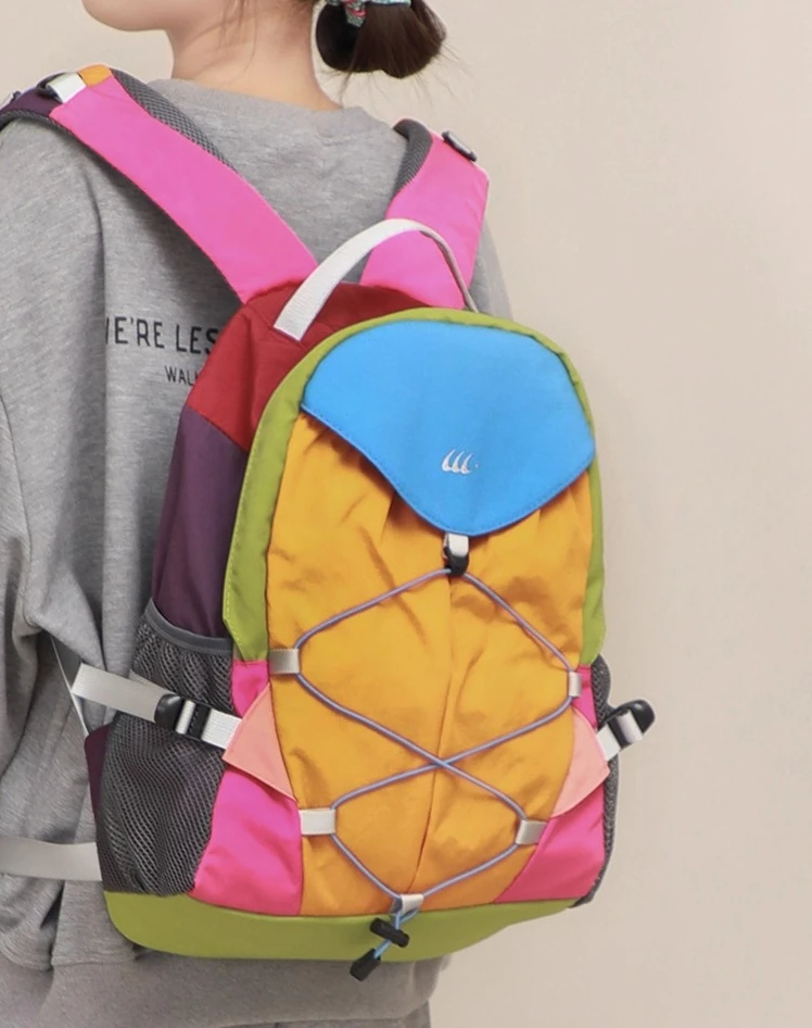 

Waterproof Hiking Backpack Vintage Color Block Design Lightweight Outdoor Daypack for Cycling, Mountaineering, College Students
