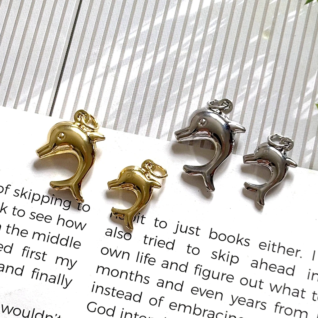 10pcs /Lot Dolphin Charm Copper Marine Animals DIY Necklace Bracelet Anklet Jewelry Making Materials Wholesale
