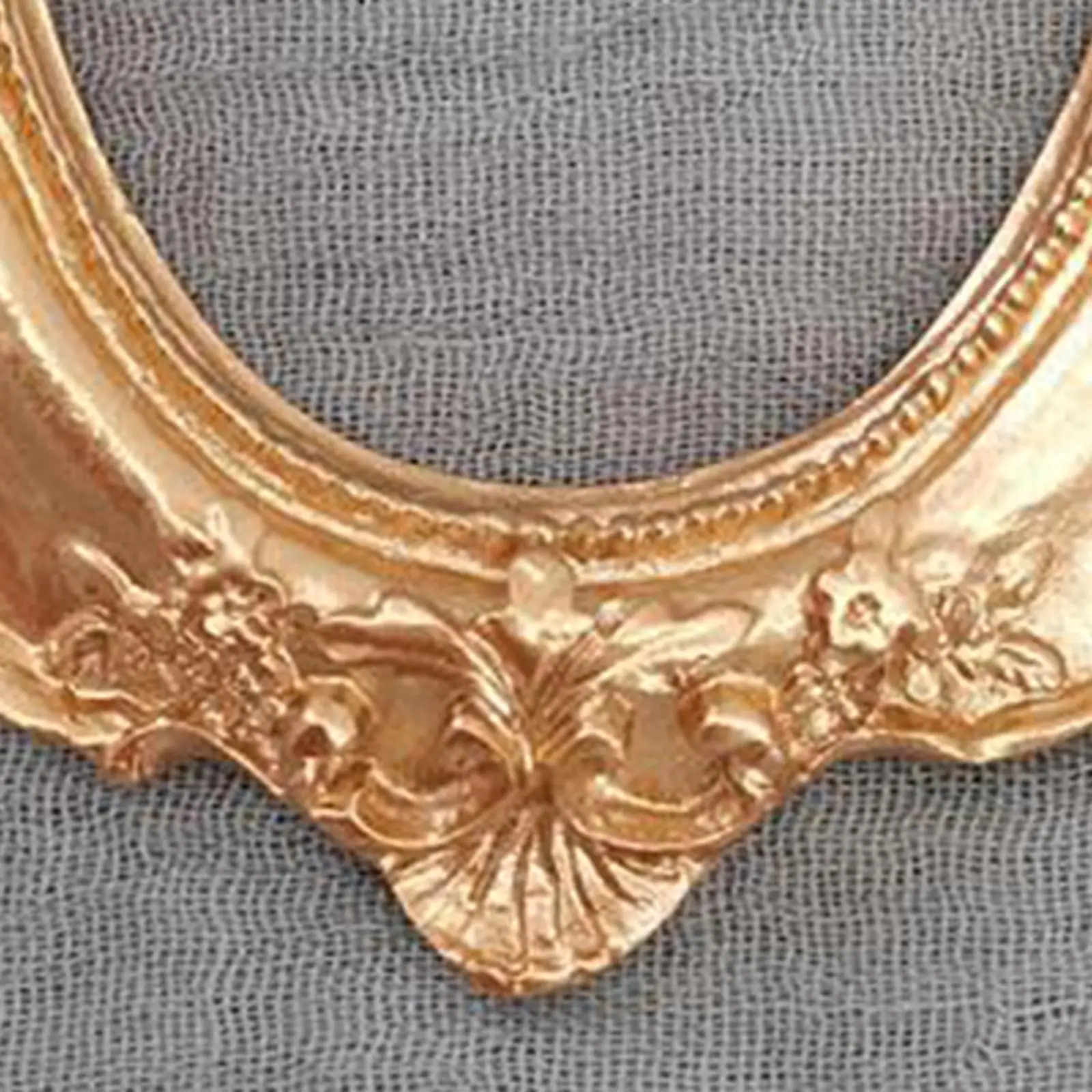 Retro Gold Baroque Picture Frame Vintage Resin Holder for Collage Portraits and Home Decor