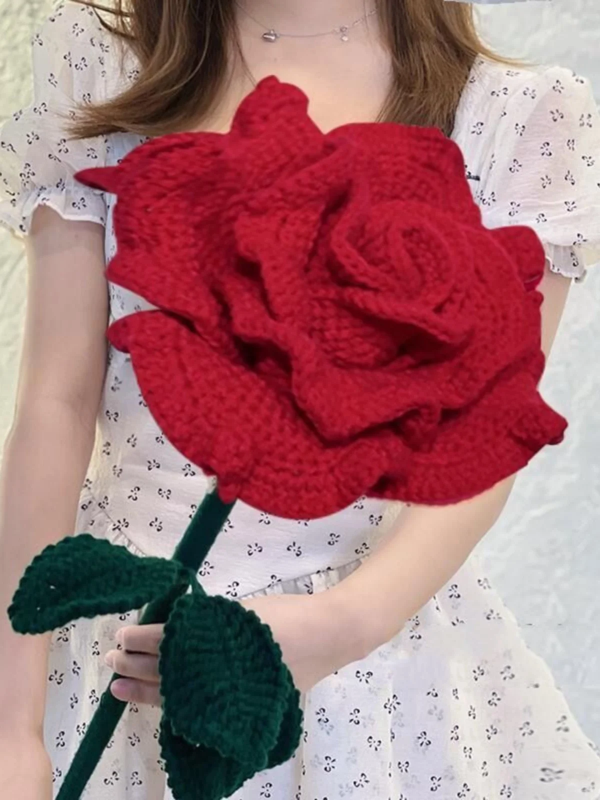 buque-de-rosas-grande-feito-a-mao-flor-eterna-material-diy-para-croche-e-trico-sem-marca-espessura-media