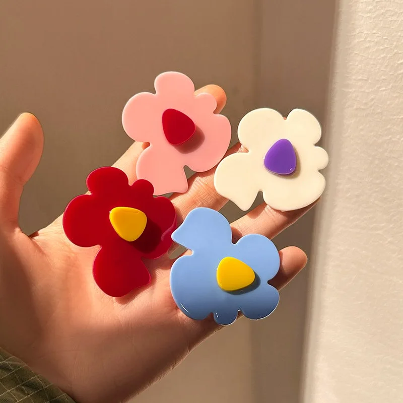 2026 New Dopamine Flower Hair Clip Korean Sweet Girl Versatile Broken Hair Bangs Duckbill Clip Daily Commuting Hair Accessories