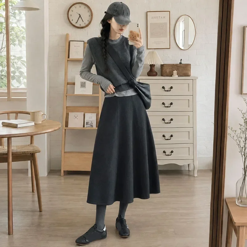 Women's Long Skirts 2026 New Autumn Winter High Waist Loose-fit Thicken Woolen Skirt Female Vintage Streetwear Bud Midi Skirt