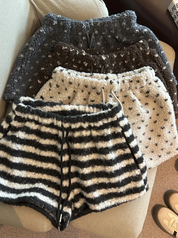 

Повседневные женские узкие ботинки трапециевидной формы с высокой талией и принтом ягненка, зимние модные женские шорты