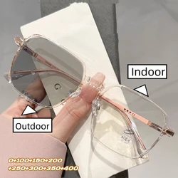 Mode Photochrome Lesebrille für Frauen Unisex Outdoor Verfärbung Brillen Trendy Quadrat Herz HD Presbyopie Brillen