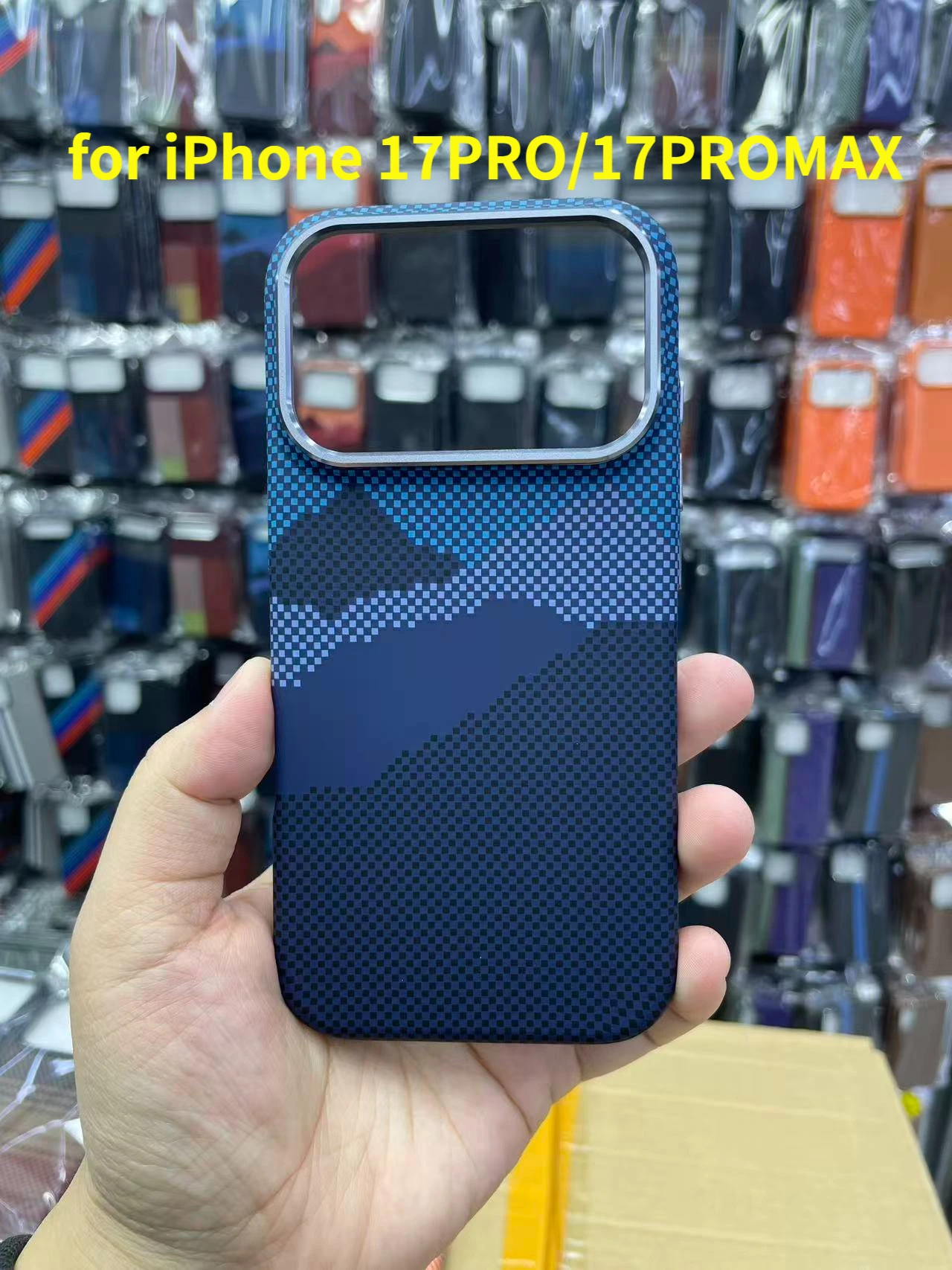 

Mountain embossed carbon fiber texture hard shell PC phone case for iPhone 17 16 15 pro Max case wireless charging shockproof ca