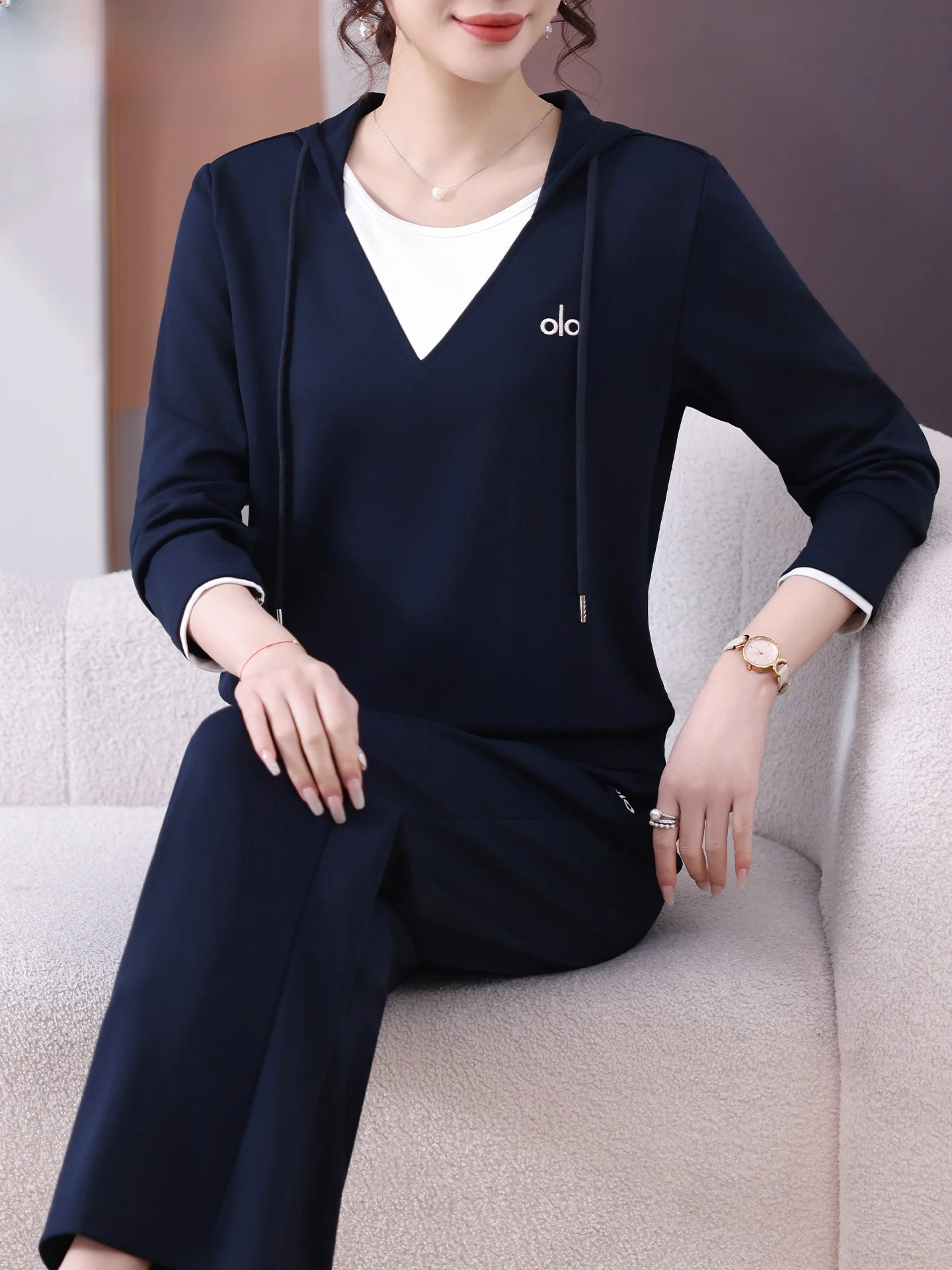 

Casual Long Sve Sportswear Set for Women 2026 New Spring Faion Mom Clothes Two-Piece Set Warm Polyester Blend Hoodie T-S...