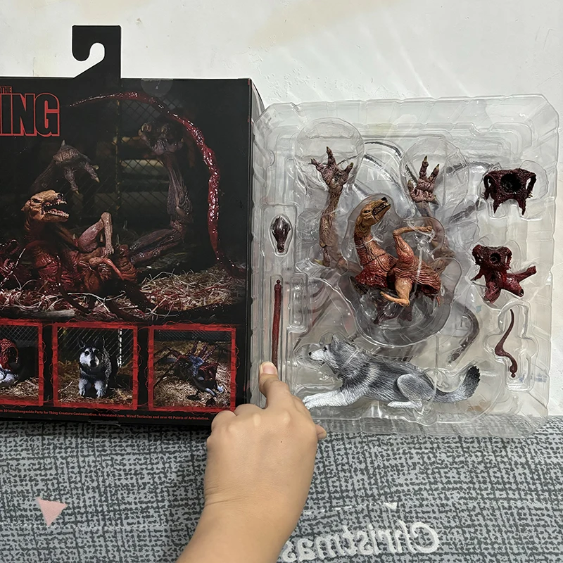 Neca Prey super Feral Predator Action شخصية ، ذا ثينج ديلوكس ، مخلوق الكلب ، ألعاب نموذجية قابلة للجمع ، مقاس 7 بوصة