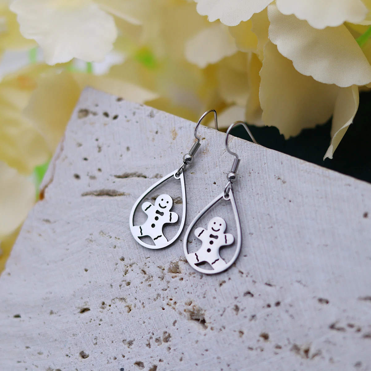 Kinitial Gingerbread Man Earrings Stainless Steel Teardrop Earring For Women Snowman Pendants Jewelry Accessories Party Gifts