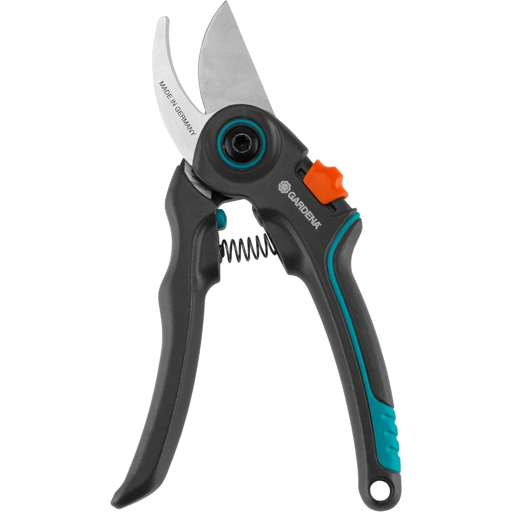 ExpertCut pruning shears: Ideal for fruit trees, 7/8" Cutting diameter, 2-stage variable handle, stainless steel blades