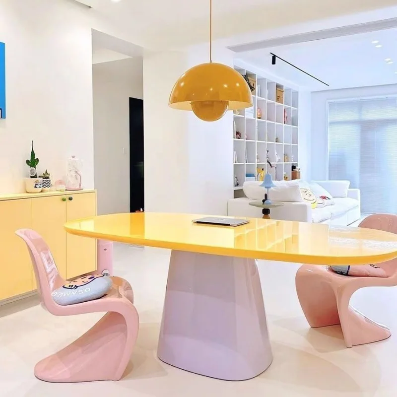 

Dopamine Cream Wind ins Memphis Modern Dining Table Light Luxury Household Simple Oval Small Apartment Dining Table