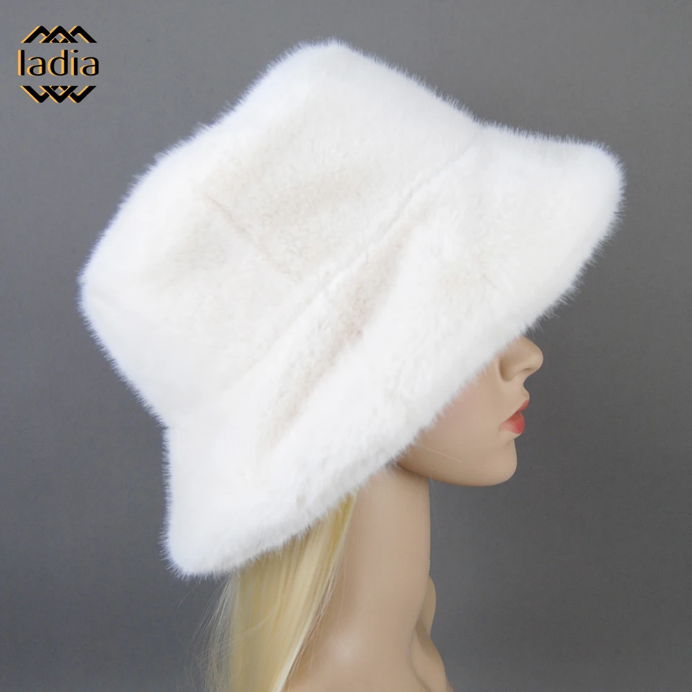 

Winter Autumn Women's Bucket Hat Oversized Fluffy Wide Brim Soft Thickened Ear Protection Faux Fur Elegant Thermal Fisherman Cap