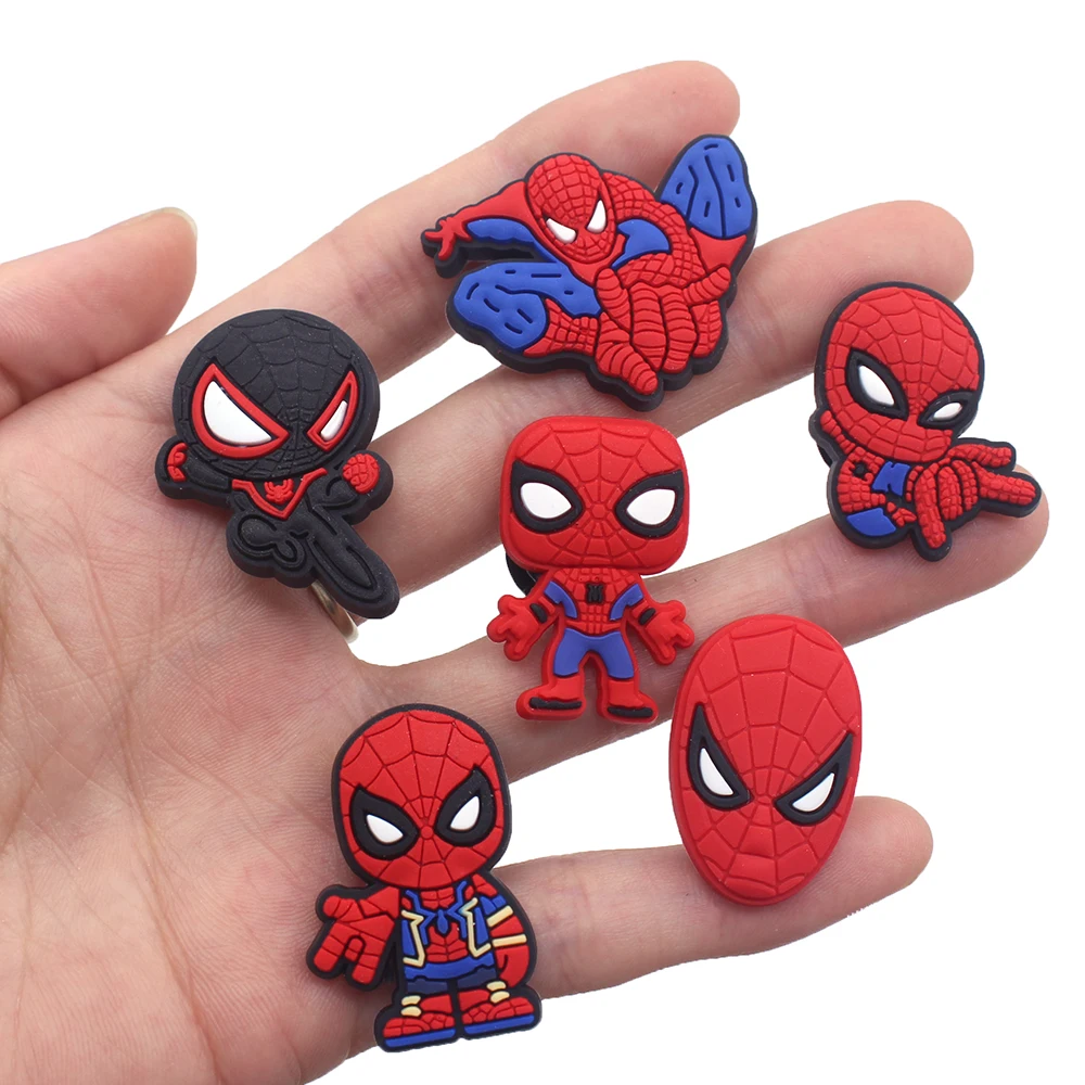 Gorące zabawki Disney Spider-Man Marvel superhero Charms Cartoon DIY zatyka sandały buty akcesoria dekoracje chłopiec prezenty dla dzieci