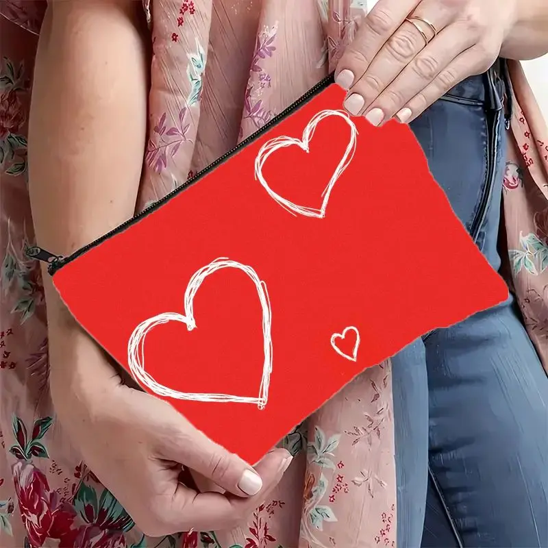 1Pc Bright Red Hand-Painted Heart-Shaped Retro Design Multifunctional Travel Makeup Bag, Snack Storage Bag, Stationery Storage Bag, Fashionable Toiletry Bag, Canvas Double-Sided Printed Zipper Pouch