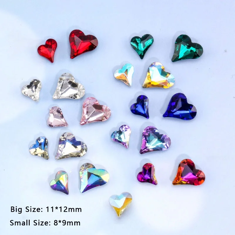 10 pezzi Nail Art cuore storto diamante cristallo unghie da sposa Charms gioielli multicolori luce lusso lucido decorazione accessori