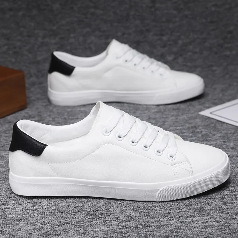 Casual Men Shoes Lace-up Vulcanized Shoe Comfortable Breathable Men's Flats Shoes Solid Non-slip Board Shoe Trend Male Sneakers